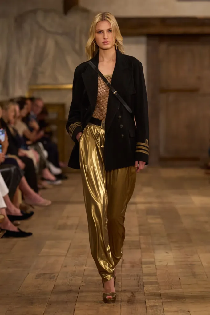 Ralph-lauren-ss24-spring-summer-2024-collection-new-york-fashion-week_03