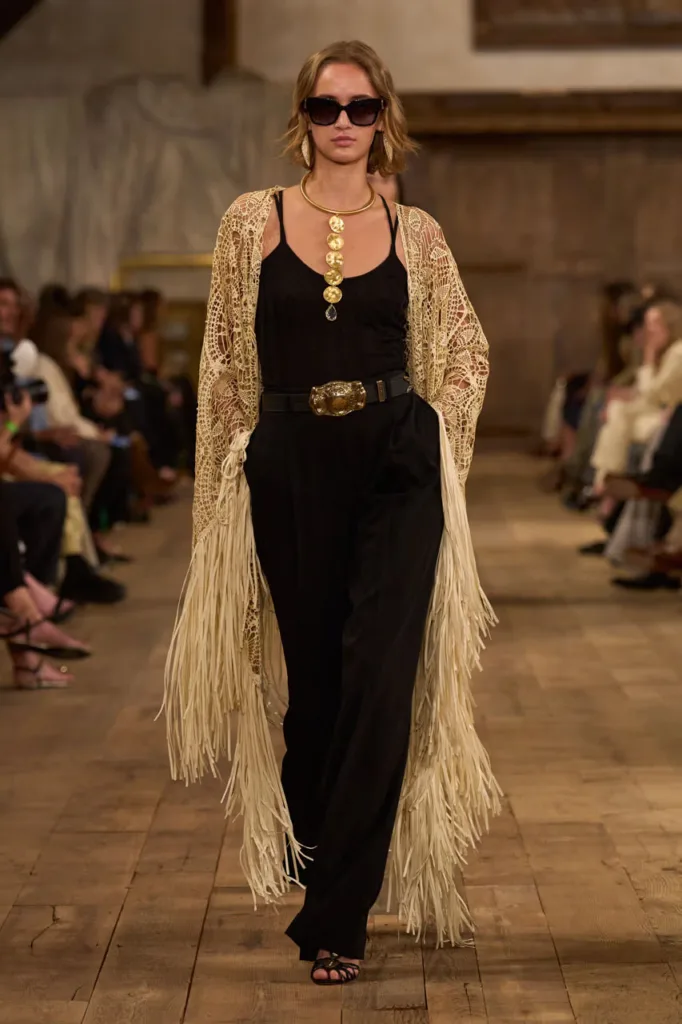 Ralph-lauren-ss24-spring-summer-2024-collection-new-york-fashion-week_05