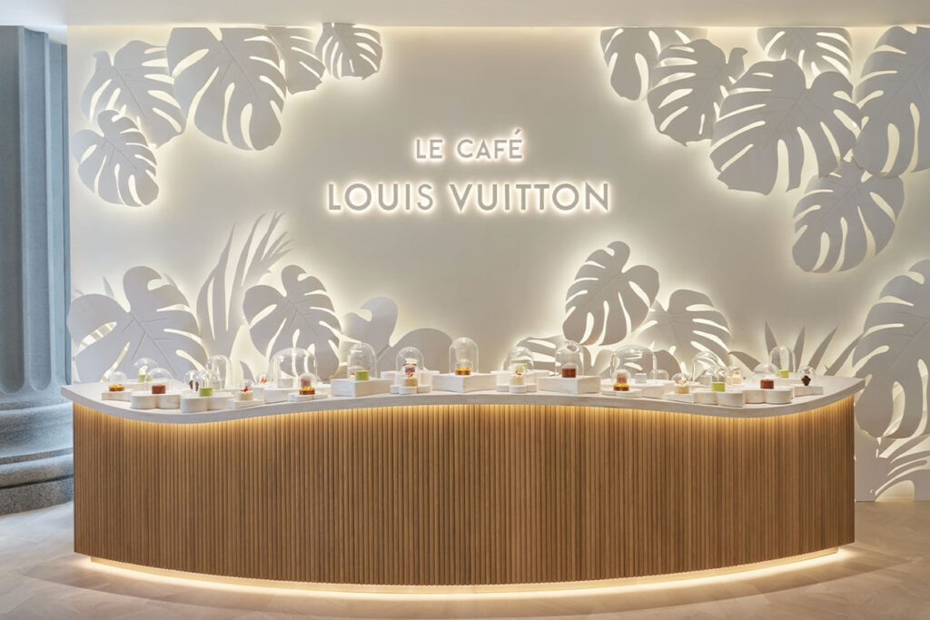 Le Café Louis Vuitton_01